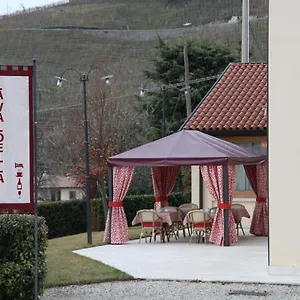 Bed & Breakfast La Valdella